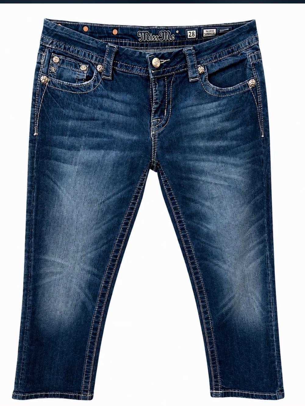 Miss Me Mid-Rise Easy Crop
Jeans, Size 28